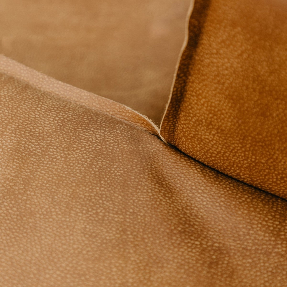 HANKI Alden leather sofa seam and grain texture close-up