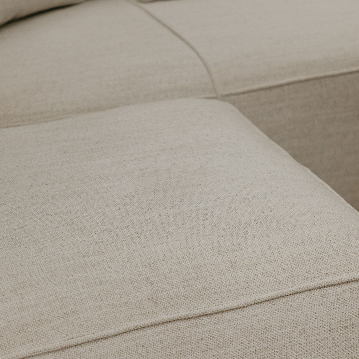 HANKI Ellure modular sofa arm detail