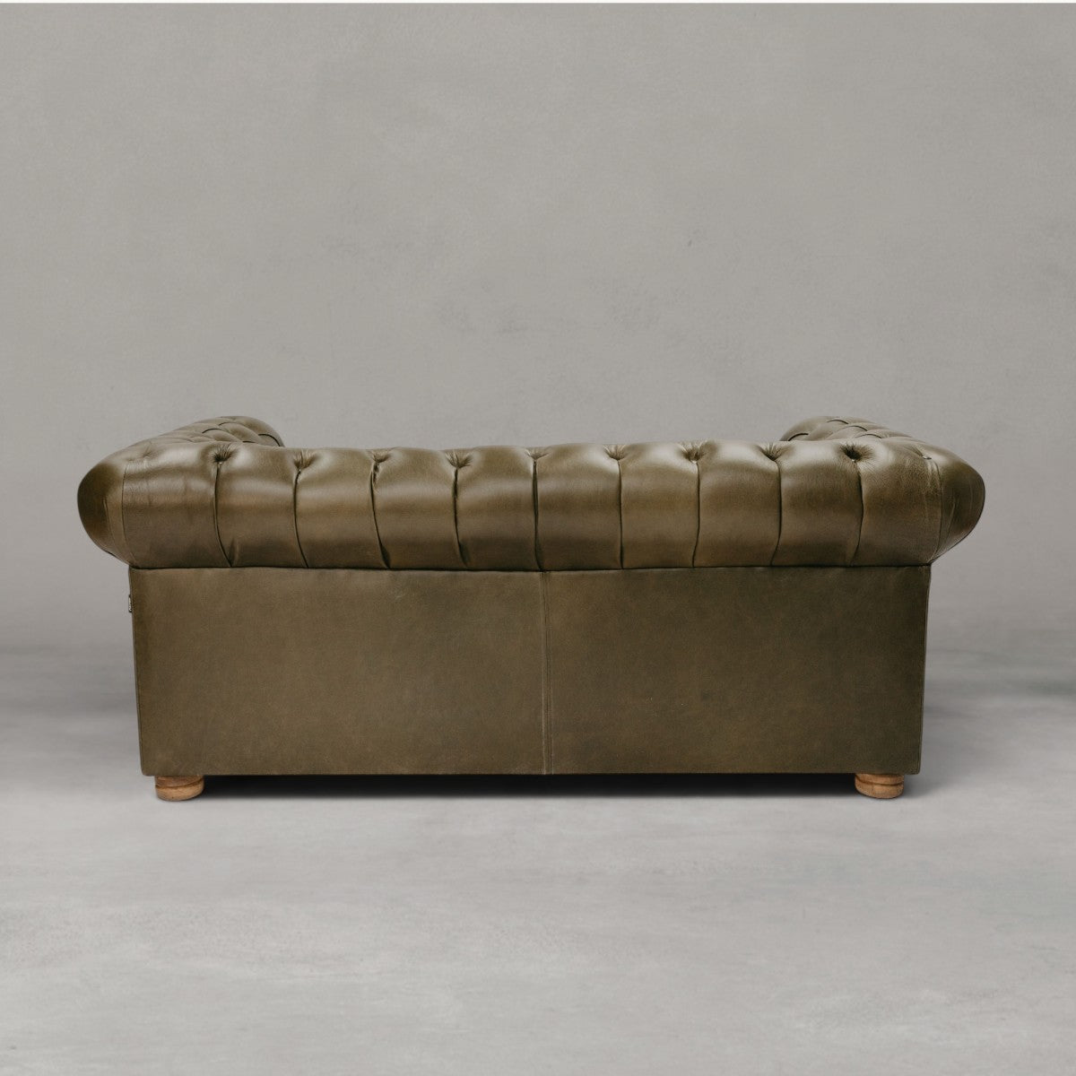 HANKI Dorne Chesterfield sofa back view