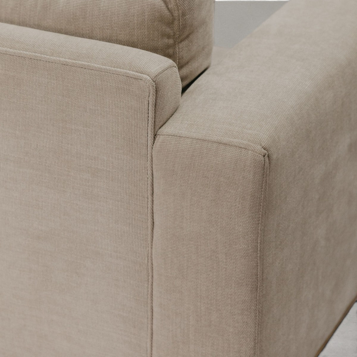HANKI Caela occasional chair room setting