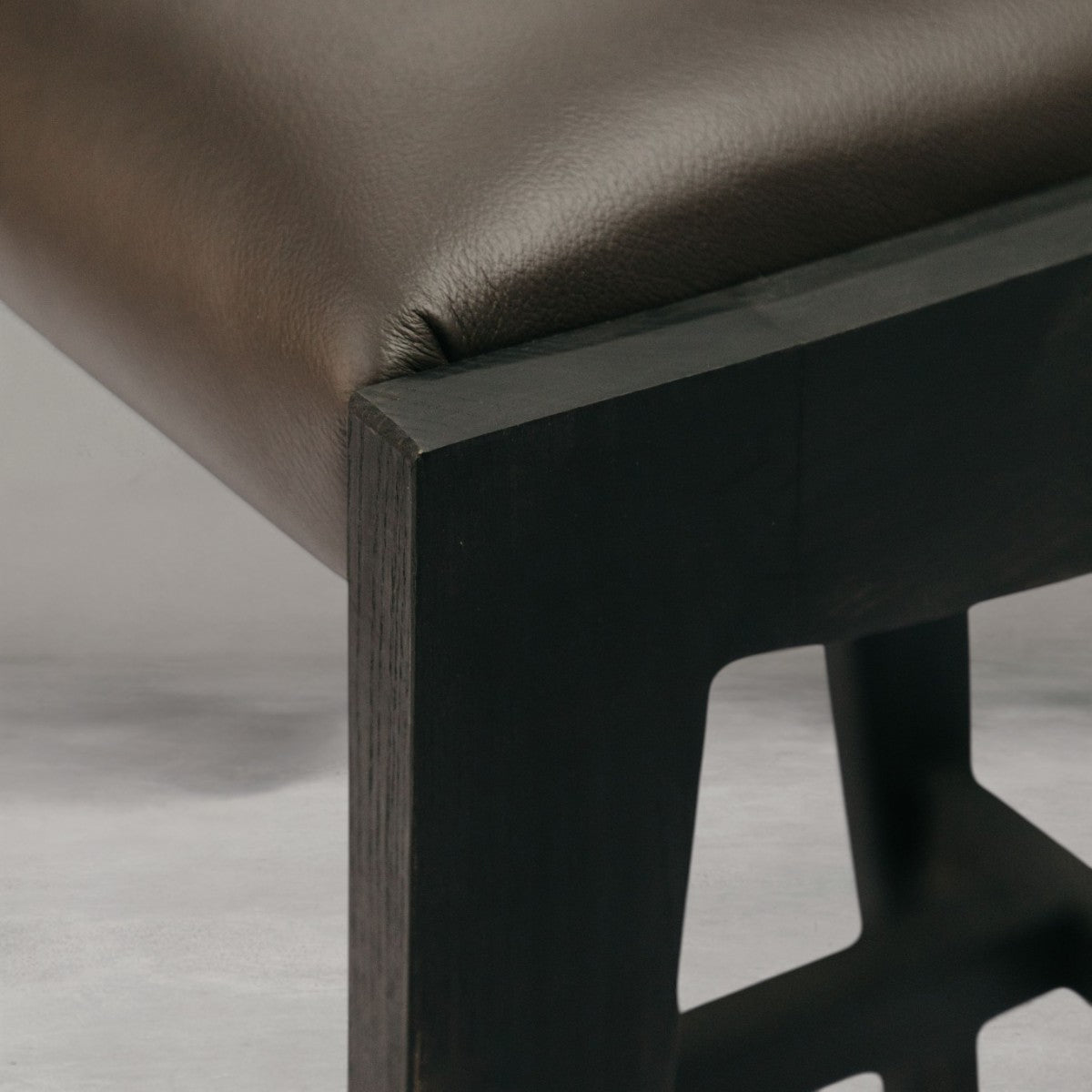HANKI Iver Bar Chair lifestyle view