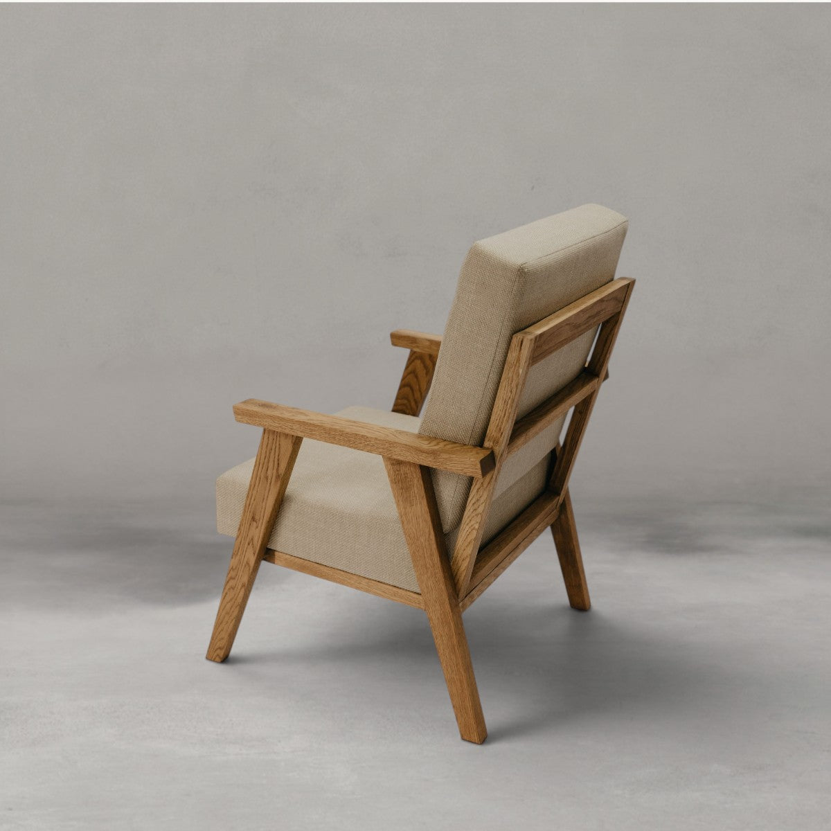 HANKI Olera occasional chair back view