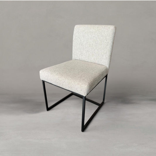 HANKI Block Chair dining chair front view