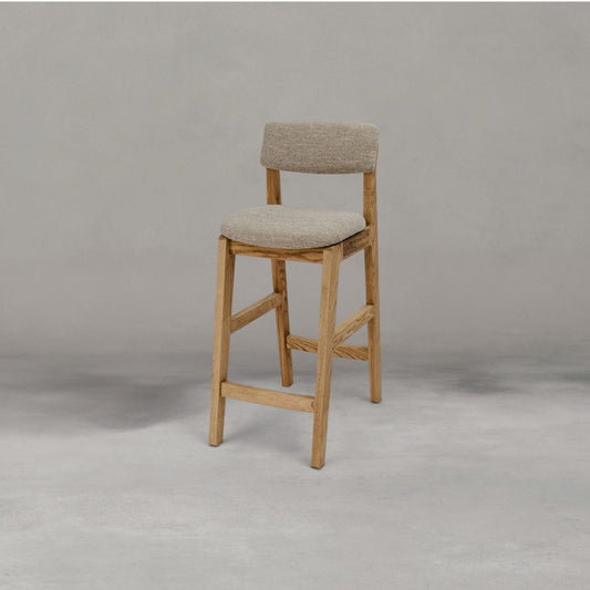 HANKI Calyx Bar Chair luxury bar seating front view