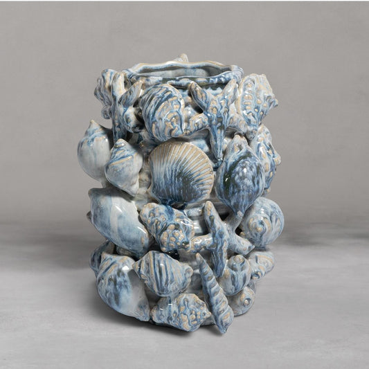 HANKI Beach Shell Vase blue and cream ceramic shell vase