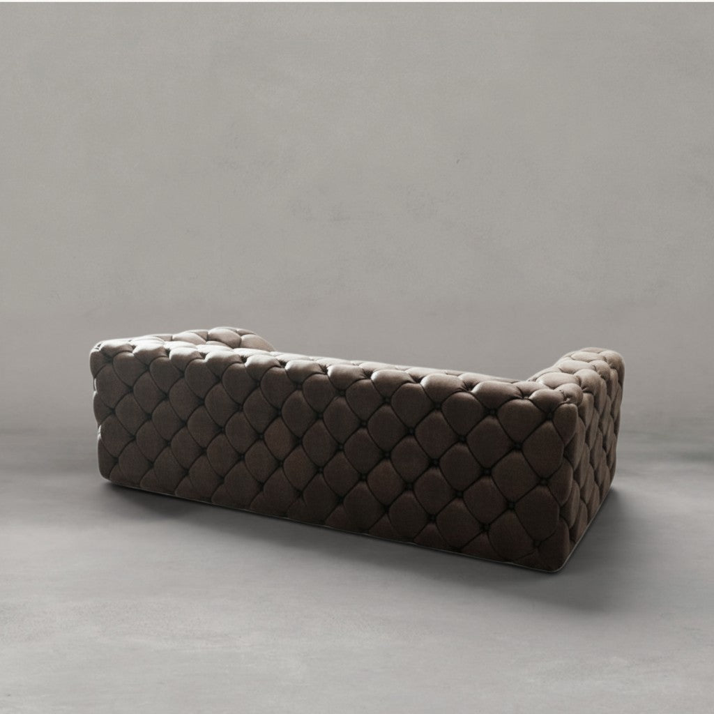 HANKI Duke Chesterfield sofa diamond-tufted back angled view