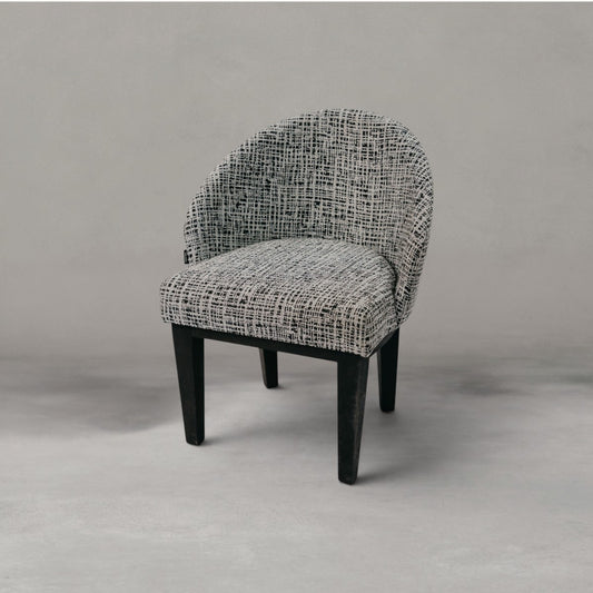 HANKI Varo Dining Chair luxury dining chair front view
